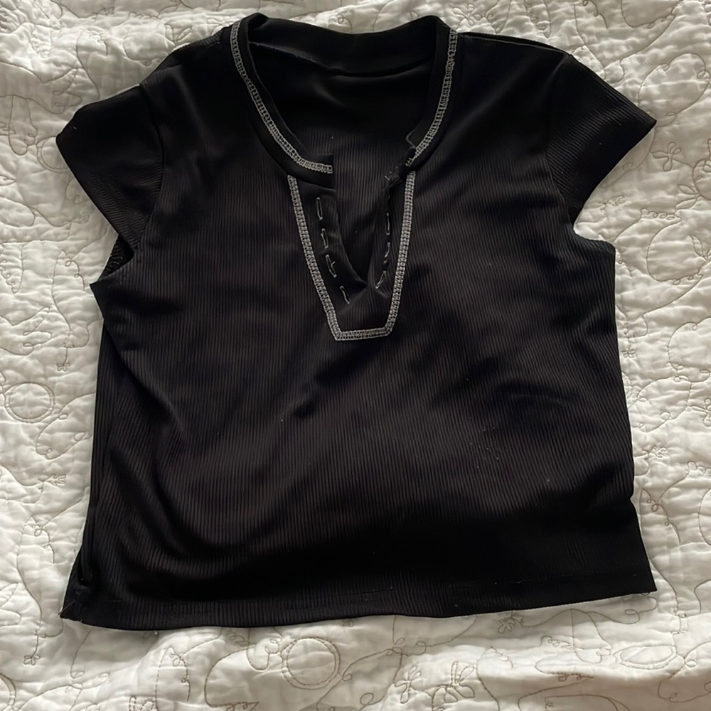 Crop top